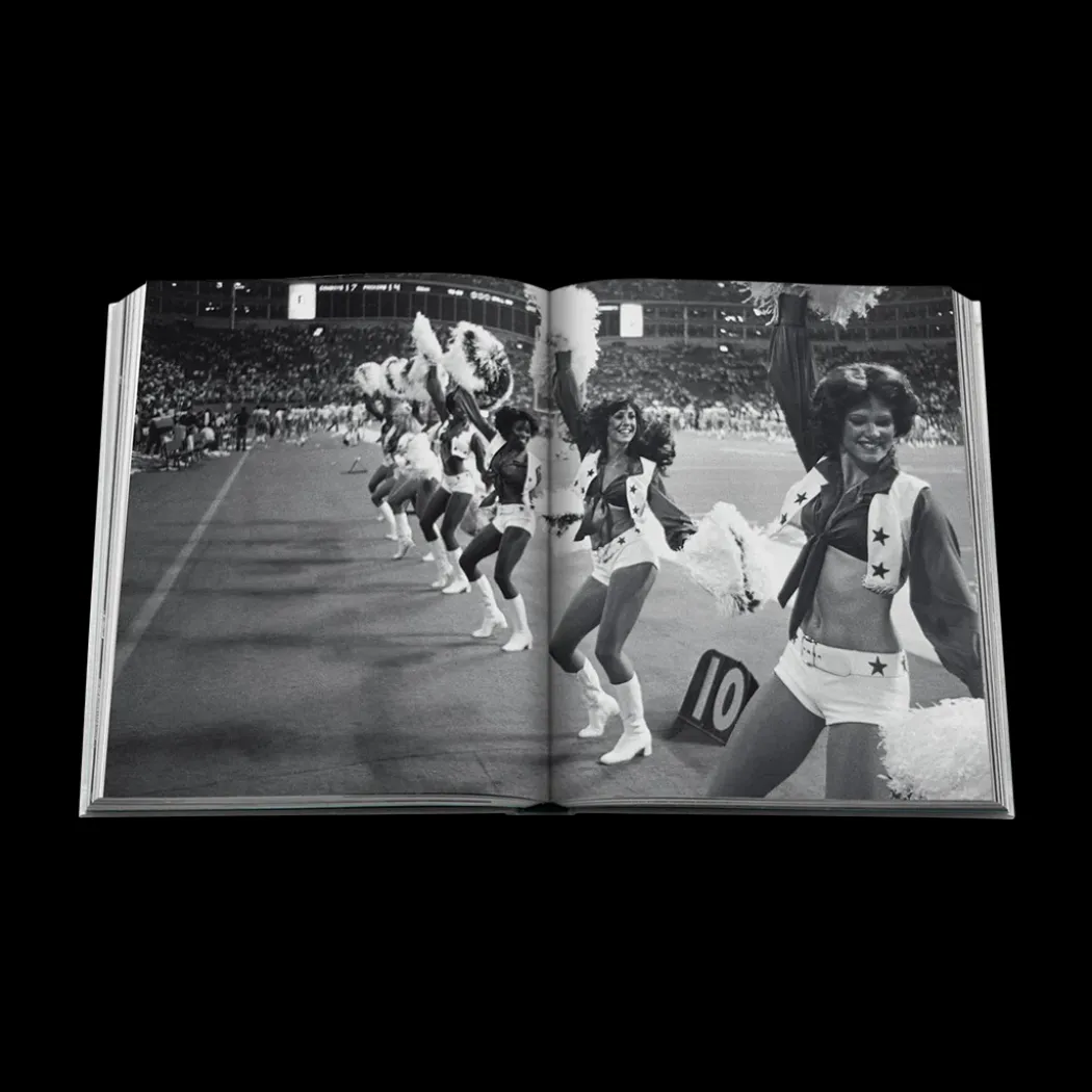 America's Sweethearts: Dallas Cowboys Cheerleaders (Classic)