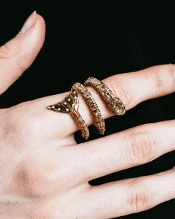 Diamond Meandering Mermaid Tail Ring