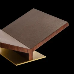 Ultimate Collector Bookstand